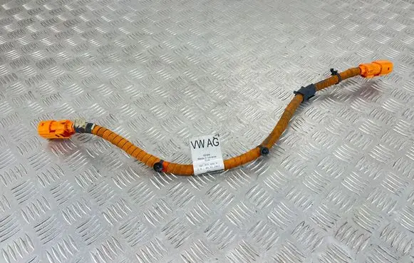 Audi Q3 F3 High voltage cable 5QJ971449B