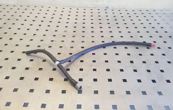 Volvo XC90 Windshield washer fluid hose 