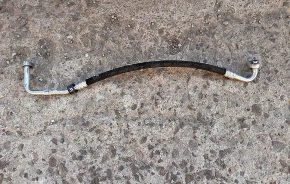 BMW i3 Air conditioning (A/C) pipe/hose 9291150
