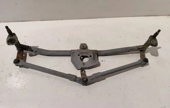 Front wiper linkage