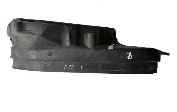 BMW 5 F10 F11 Heat shield in engine bay 7211464