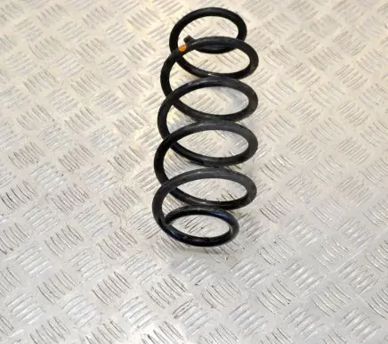Toyota Yaris Rear coil spring