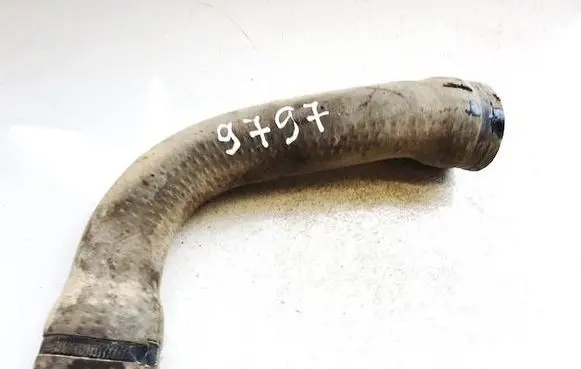 Intercooler hose/pipe