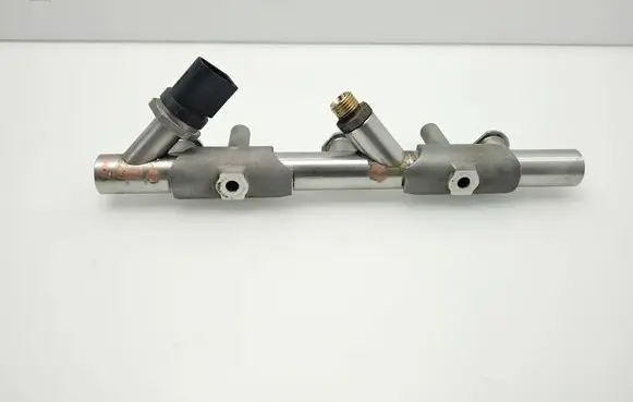Audi A6 S6 C7 4G Fuel main line pipe 06E130089AF 0261545079 06J906051F
