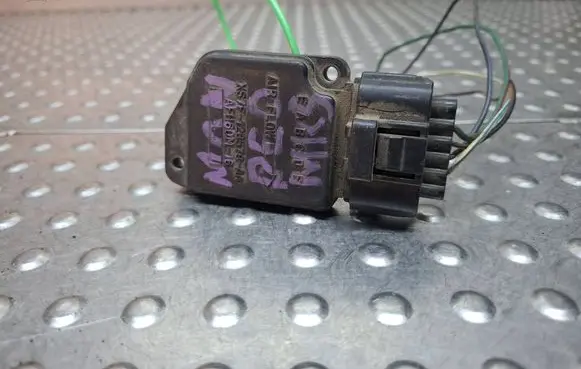 Ford Mondeo Mk III Mass air flow meter S27705914 XS7F12B579AA