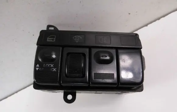 Mitsubishi Space Wagon Other switches/knobs/shifts 