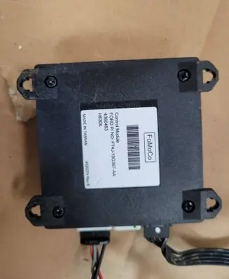 Ford Fusion II Start/Stop control module FT4J19G367AA