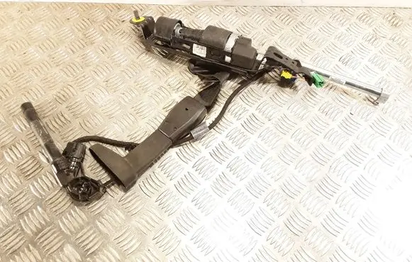 Volvo XC60 Front seatbelt 2196109