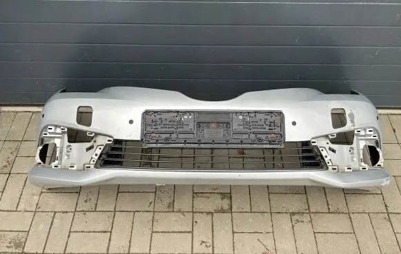 Toyota Auris 150 Front bumper