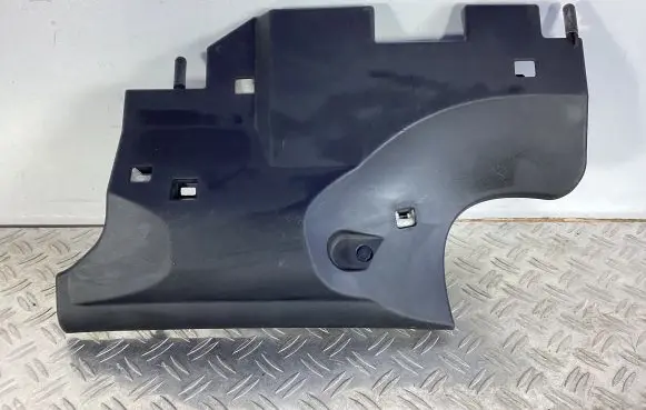 Dashboard lower bottom trim panel