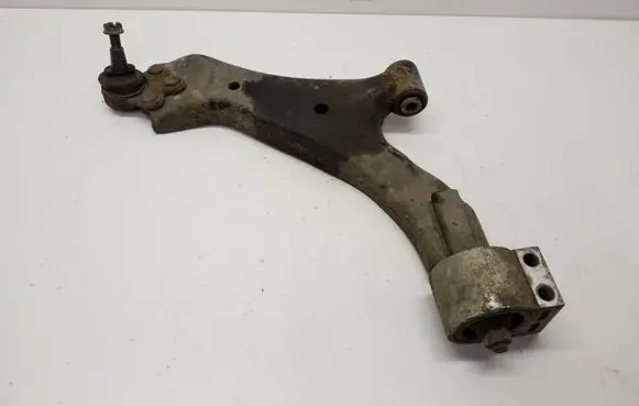 Chevrolet Captiva Front lower control arm/wishbone 96819161