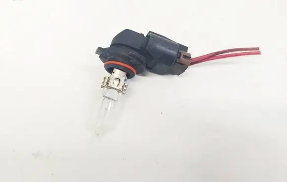 Toyota Corolla Verso AR10 Rear tail light bulb 