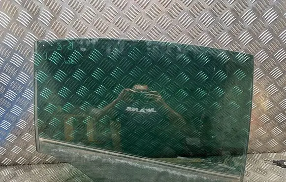 Volkswagen PASSAT B8 Rear door window glass E000184 011090