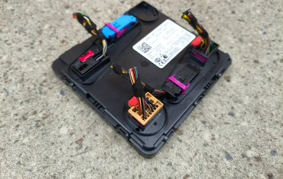 Audi Q5 SQ5 FY Central body control module 8W0907064M 5DK01119113