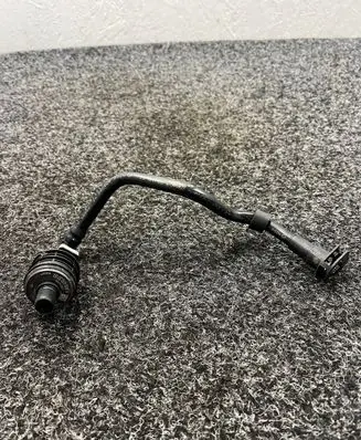 Mercedes-Benz C W206 Breather/breather pipe/hose A2064710600