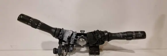 Toyota Yaris Wiper turn signal indicator stalk/switch 173832