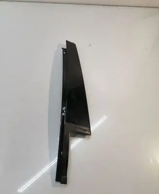 BMW 7 F01 F02 F03 F04 Front door glass trim molding 7185234