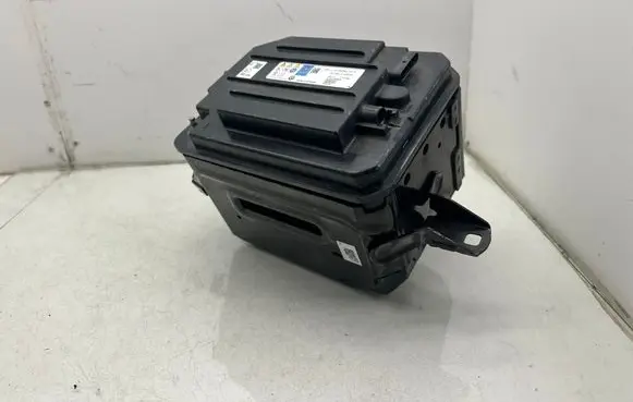 BMW X6 G06 Hybrid / electric car battery 5A83028