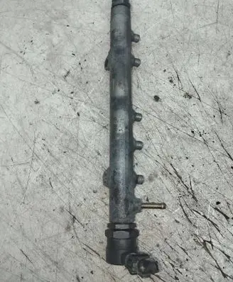 Toyota Yaris Verso Fuel main line pipe 0445214032 2381033010