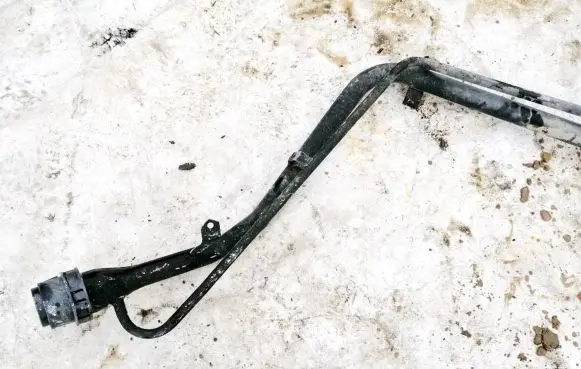 Honda Civic IX Fuel line/pipe/hose 