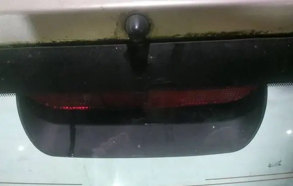 Mazda 3 I Third/center stoplight