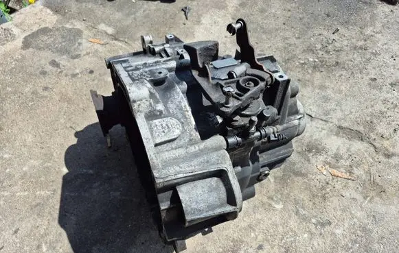 Volkswagen Golf Plus Manual 6 speed gearbox JLU