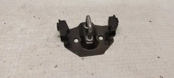 Opel Zafira B Loading door lock loop/hook striker 13203495
