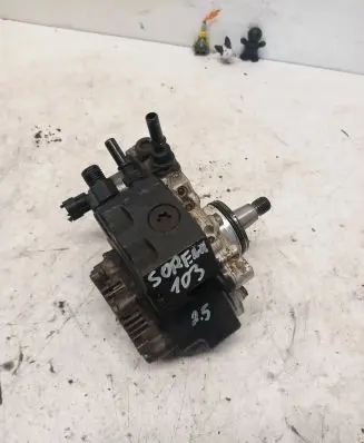 KIA Sorento Fuel injection high pressure pump 331004A010 127493 0445010101
