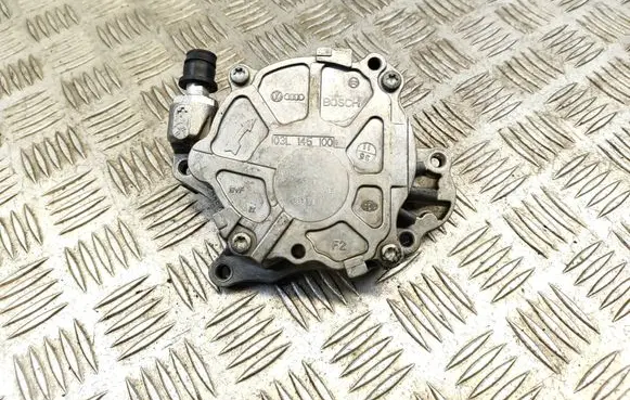 Skoda Fabia Mk2 (5J) Vacuum pump 03L145100