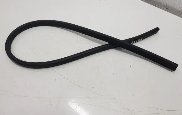 Skoda Kodiaq Engine compartment rubber 565823723