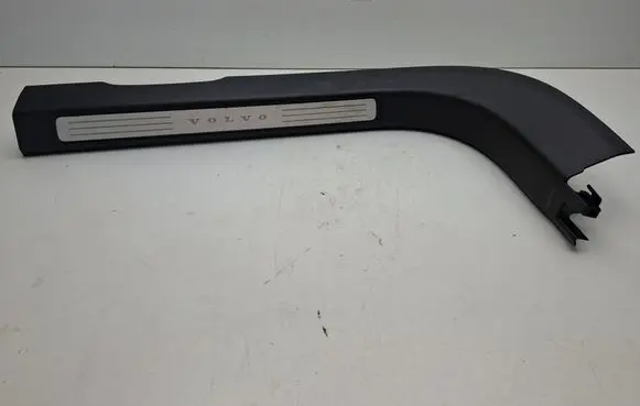 Volvo V60 Front sill trim cover 31468391 31468387 31463459