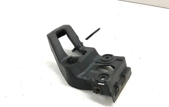 Audi A4 S4 B7 8E 8H Fender mounting bracket 8E0853922D