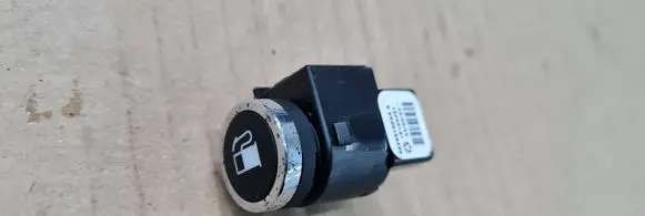 Fuel tank cap