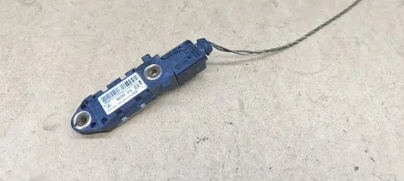 Mercedes-Benz E W211 Airbag deployment crash/impact sensor 0028201326