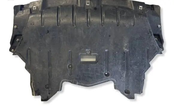 BMW X6 E71 Engine splash shield/under tray 7031052