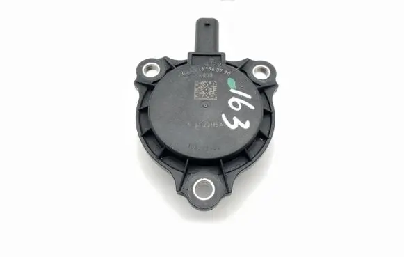 Mercedes-Benz E A207 Camshaft position sensor A2761560790