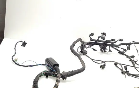 Mercedes-Benz Vito Viano W639 Engine installation wiring loom A0001501415 A6395407335