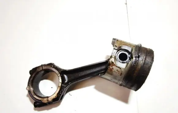 Renault Megane I Piston with connecting rod