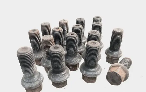 Mercedes-Benz B W245 Nuts/bolts 