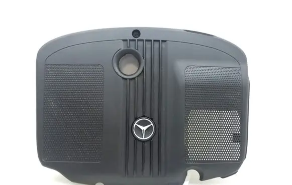 Mercedes-Benz E W212 Engine cover (trim) A6510101467