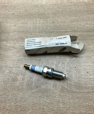 Ford Ka Spark plug 1542499 9S5112405AA