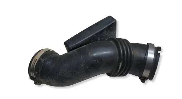 Subaru Legacy Air intake hose/pipe 