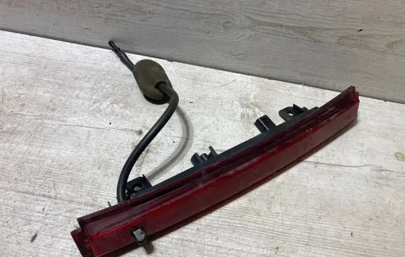 Nissan Micra K14 Third/center stoplight 265902759r