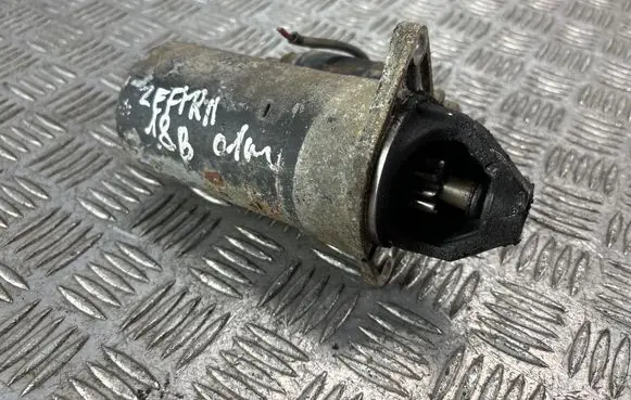 Opel Zafira A Starter motor