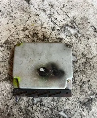 Volvo V70 Engine control unit/module 1928403486