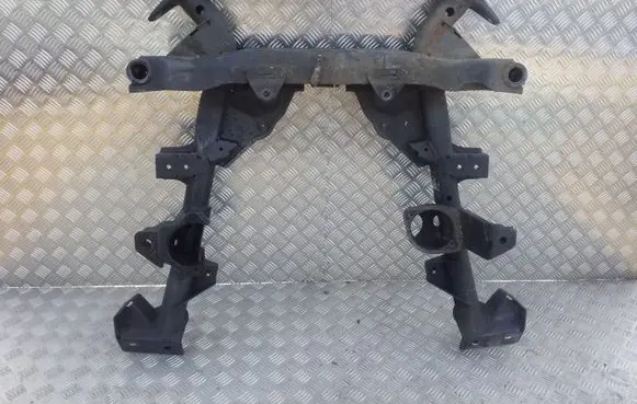 BMW X3 E83 Front subframe