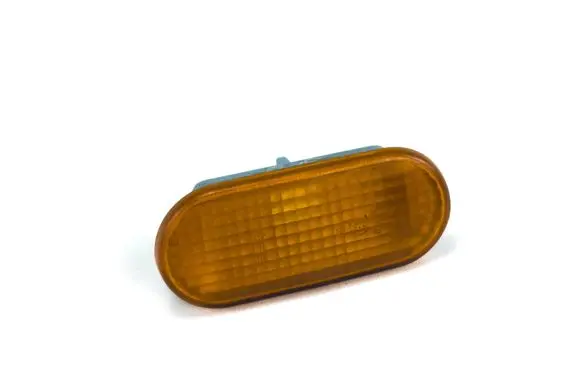 Volkswagen Golf IV Front fender indicator light 3B0949117