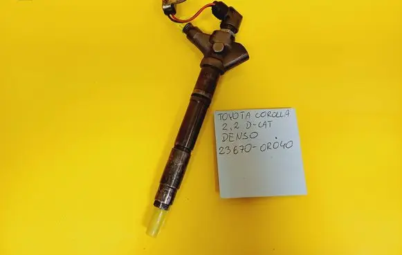 Fuel injector