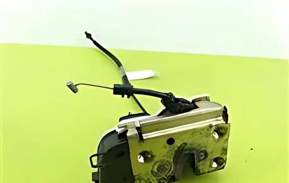 Citroen C3 Rear door lock