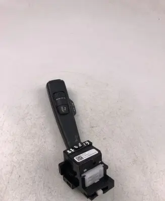 Volvo V40 Indicator stalk 31394001